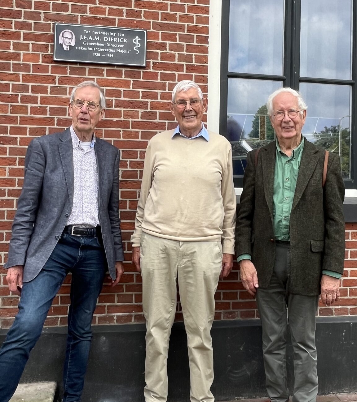 Foto met drie broers