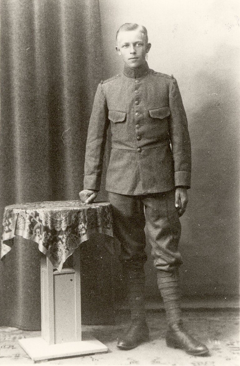 E 0035