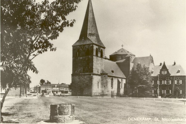 F 0011