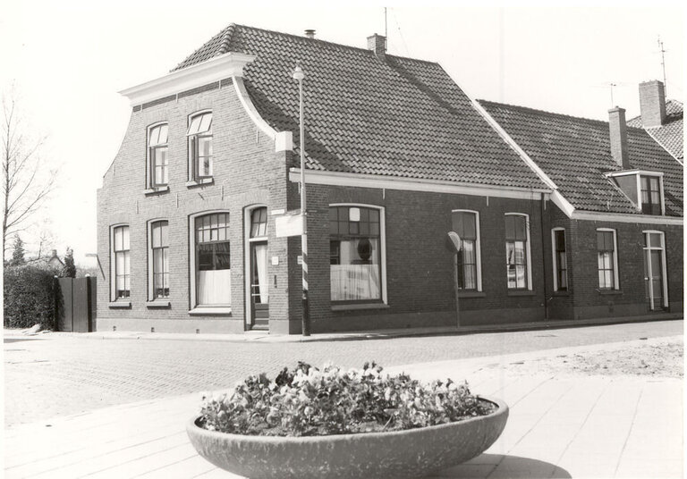 L 0015